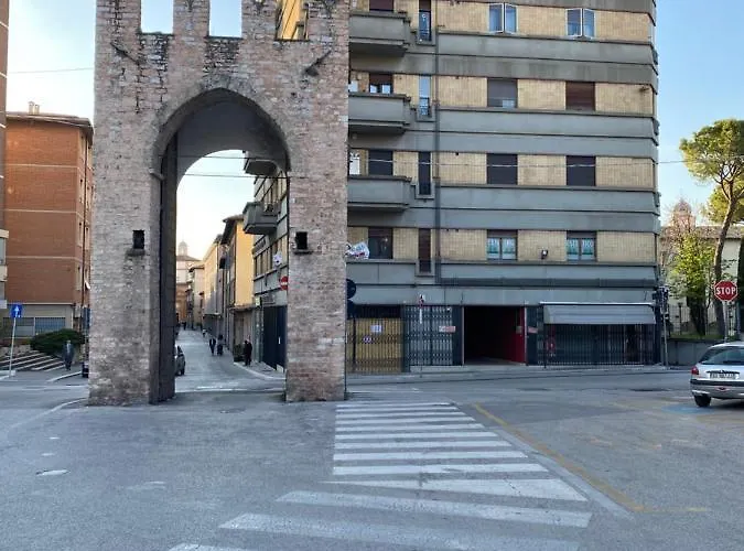 Porta San Felicianetto * Фолиньо